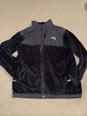 The North Face Black Plush Fleece zip up Jacket youth size XL